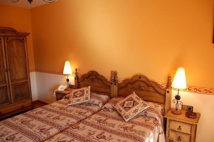 Alojamiento Rural La Caseria De Piedra Restaurante Jaén Cameră foto